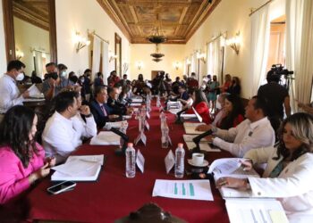 APRUEBA CABILDO QUE 2023 SEA “AÑO DEL CENTENARIO DEL VOTO DE LA MUJER POTOSINA”