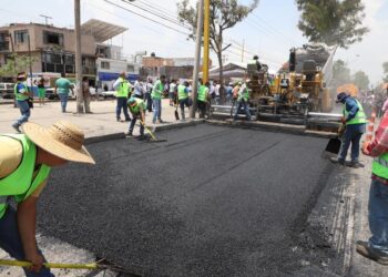 AGRADECEN VECINOS OBRAS MUNICIPAL DE PAVIMENTACION
