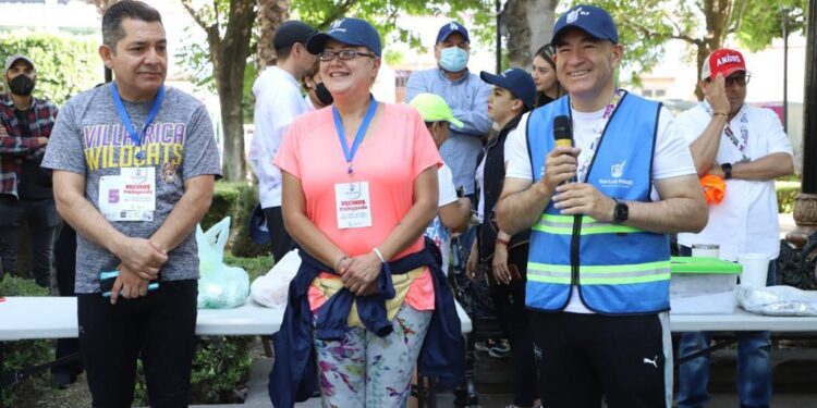DOMINGO DE PILAS EN EL BARRIO DE TEQUIS