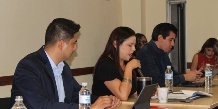 ACTUALIZARAN REGLAMENTO INTERNO DEL MUNICIPIO DE LA CAPITAL