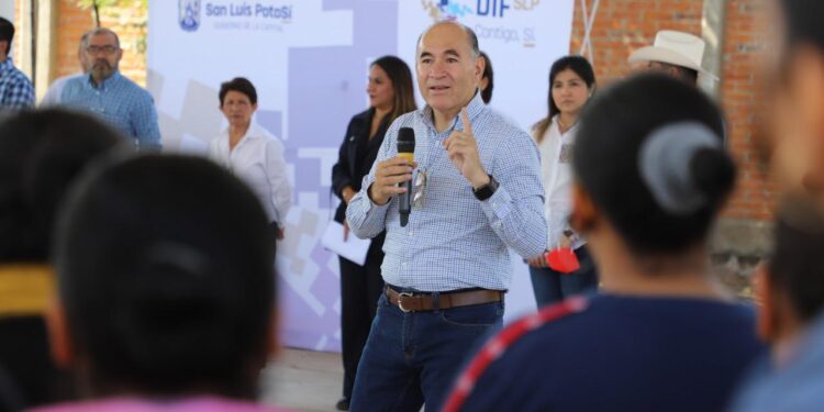 PONE EN MARCHA GALINDO PROGRAMA “DE CORAZÓN, MI ESCUELA”