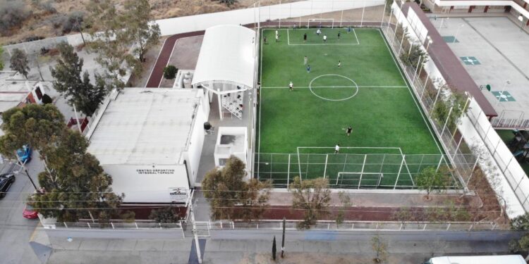 CENTRO DEPORTIVO DE LA COLONIA DALIAS UNA GRAN ALTERNATIVA PARA LA ZONA SUR ORIENTE DE LA CAPITAL POTOSINA