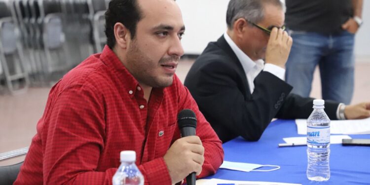 MUNICIPIO CAPITALINO ACERCA OFERTAS DE EMPLEO A JÓVENES