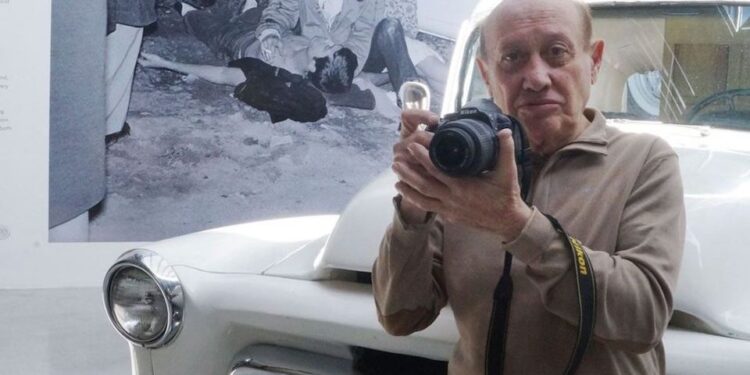 MURIÓ ENRIQUE METINIDES FOTÓGRAFO DE NOTA ROJA