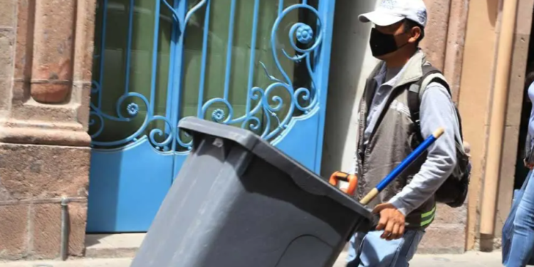 CUADRILLAS MUNICIPALES RETIRAN 165 TONELADAS DE BASURA POR SEMANA