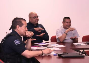 ELEMENTOS DE LA SSPC RECIBEN CURSO DE  LENGUAJE DE SEÑAS