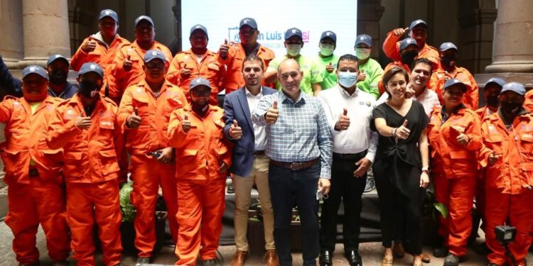 CAPITAL POTOSINA GANA PREMIO INTERNACIONAL “LA ESCOBA DE PLATINO”