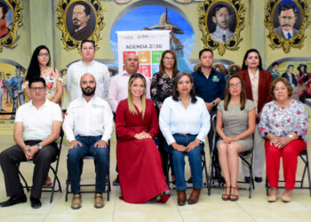 LEONOR NOYOLA TOMA PROTESTA AL COMITÉ MUNICIPAL DE POBLACIÓN