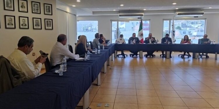 AVANZA COMERCIO MUNICIPAL EN EL REORDENAMIENTO DE COMERCIOS EN LA CAPITAL