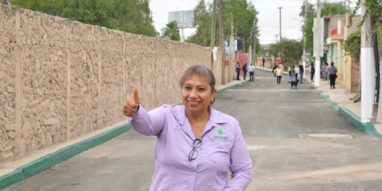 ENTREGA ALCALDESA PAVIMENTACIÓN EN PROLONGACIÓN PORFIRIO DÍAZ