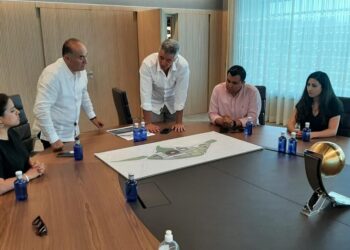 GESTIONA ALCALDE POTOSINO PROYECTO DE INVERSIÓN CON EL ATLÉTICO DE MADRID