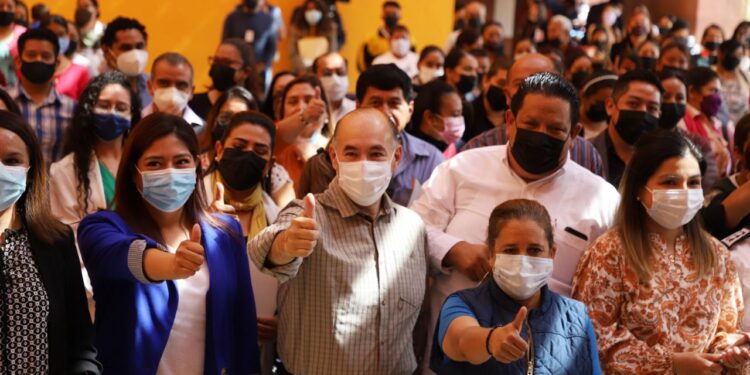 TOMA PROTESTA A COMITÉS DE PREVENCIÓN Y SEGURIDAD ESCOLAR￼