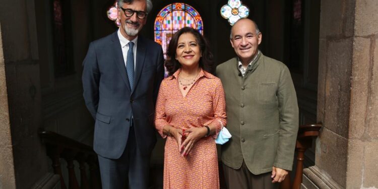 GESTIONA ALCALDE HERMANAR A SAN LUIS CON LA CIUDAD FRANCESA DE POISSY￼