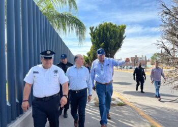 INICIA COMERCIO CON REORDENAMIENTO DE LOS PUESTOS EN LOS ALREDEDORES DEL ESTADIO