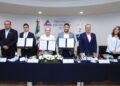 MUNICIPIO Y CANACO FIRMAN ACUERDO PARA REACTUVAR LA ECONOMIA DE LA CAPITAL 