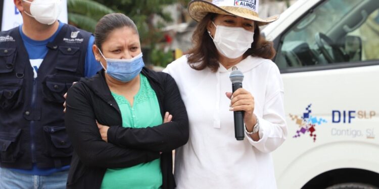 DIF MUNICIPAL ATENDIO DEMANDAS DE LOS HABITANTES DE LA COLONIA EL MEZQUITAL ￼