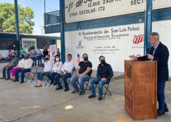 MUNICIPIO Y FUNDACIÓN MERCURIO UNEN ESFUERZOS PARA DAR MANTENIMIENTO A ESCUELAS ￼