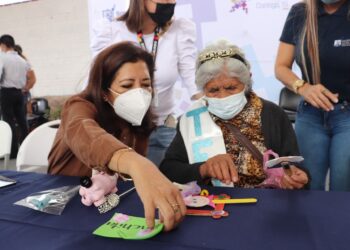 DIF MUNICIPAL REALIZA TALLER DE AUTOCUIDADO PARA ADULTOS MAYORES EN LA PILA
