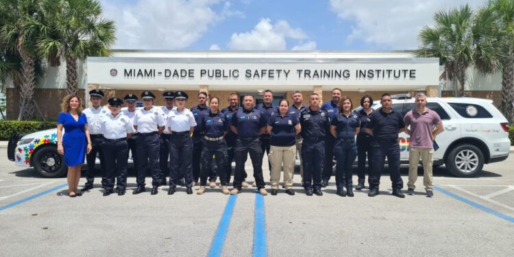 POLICÍAS MUNICIPALES SE CAPACITARON EN MIAMI, FLORIDA