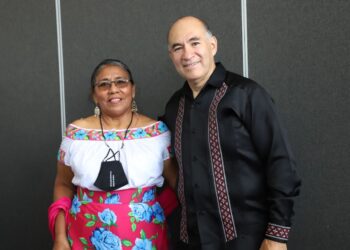 ALCALDE FIRMA ACUERDO PARA MEJORAR CONDICIONES DE VIDA DE LAS FAMILIAS DE MIGRANTES POTOSINOS