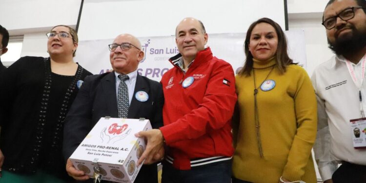 MUNICIPIO SE SUMA A COLECTA EN APOYO DE PACIENTES RENALES