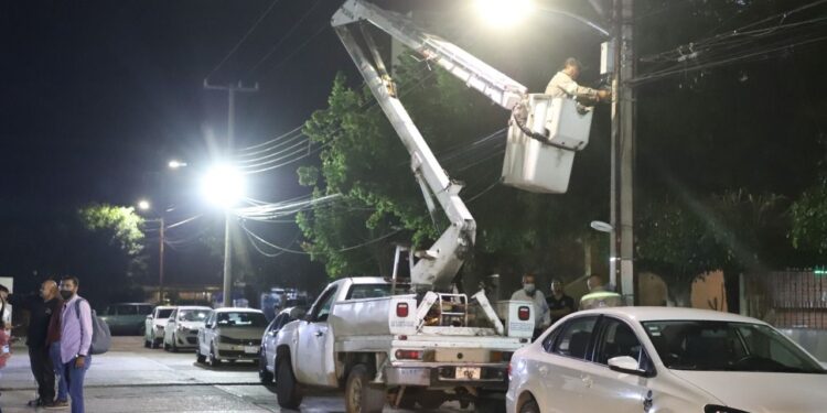 MUNICIPIO DA MANTENIMIENTO CON ALUMBRADO TÁCTICO A 425 COLONIAS ￼