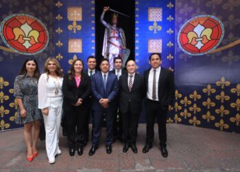 ASISTE GOBERNADOR RICARDO GALLARDO COMO INVITADO DE HONOR A SESIÓN SOLEMNE DE CABILDO