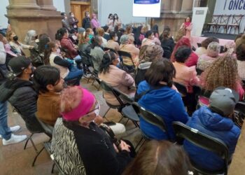 DIF MUNICIPAL ENTREGA VALES PARA MASTOGRAFÍAS Y ULTRASONIDOS