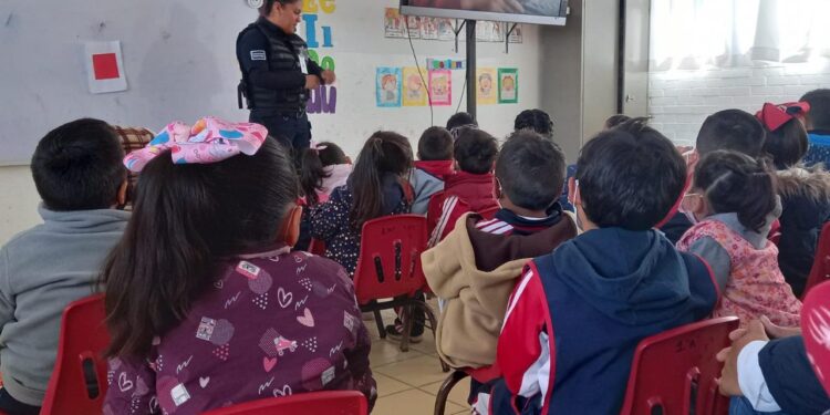 DIF MUNICIPAL INICIÓ CAMPAÑA DE PREVENCIÓN CONTRA EL CIBERACOSO