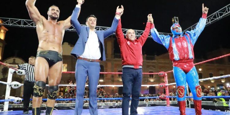 MUNICIPIO DE LA CAPITAL RECONOCE A DOS CARAS UN POTOSINO EXCEPCIONAL