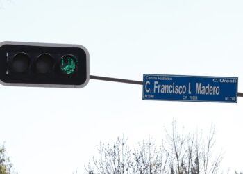 PROYECTO DE SEMAFORIZACIÓN EN 400 CRUCEROS DE LA CIUDAD: ENRIQUE GALINDO