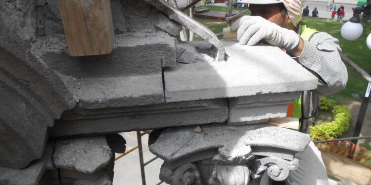 REHABILITAN LA COLUMNA DE LA INDEPENDENCIA EN EL CENTRO HISTÓRICO