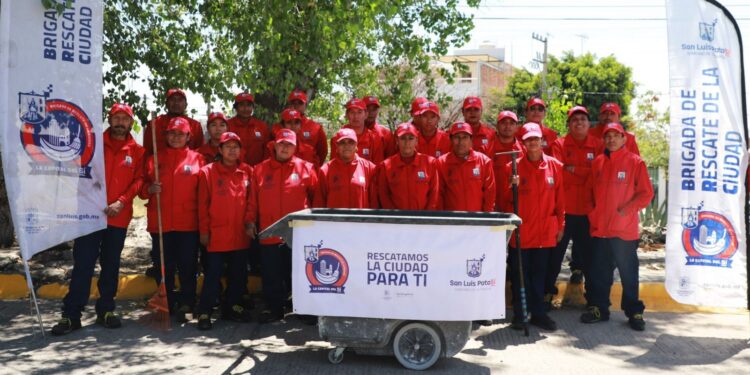 MUNICIPIO REDOBLA MANTENIMIENTO CON LA BRIGADA DE RESCATE DE LA CIUDAD