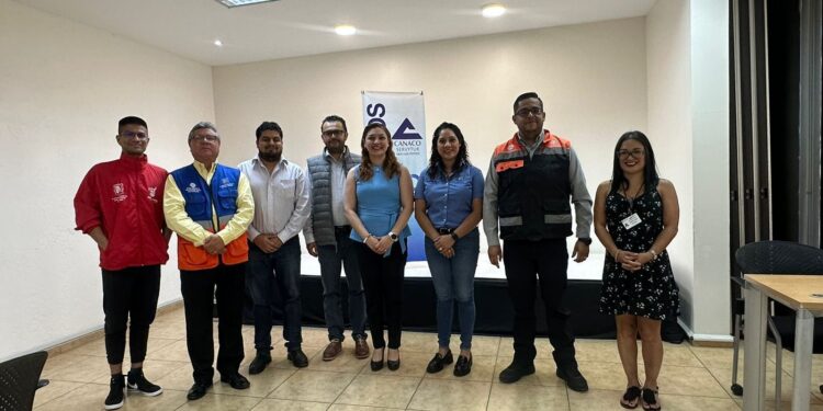MUNICIPIO Y CANACO UNEN ESFUERZOS PARA REGULARIZAR AL SECTOR COMERCIO
