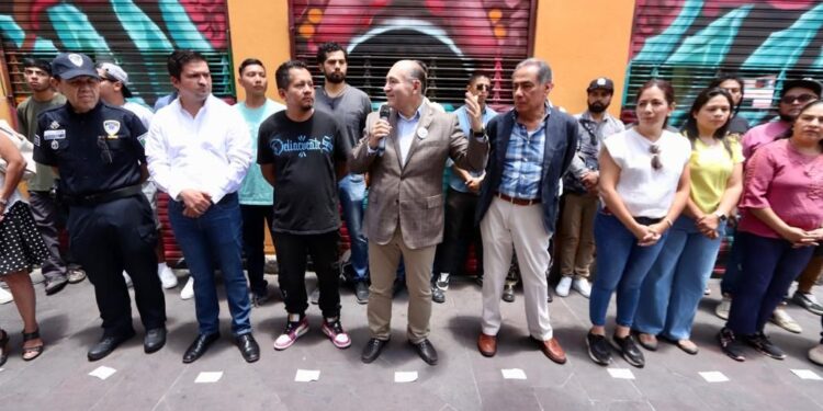 MUNICIPIO LANZA CONVOCATORIA PARA PINTAR MURALES EN CORTINAS DE COMERCIOS EN CENTRO HISTORICO