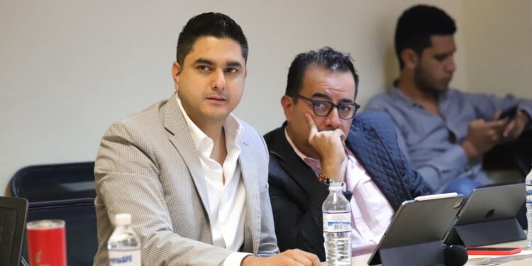 SIGUE VIGENTE OBRA A DESNIVEL EN COLONIA EL SAUCITO: SINDICO MUNICIPAL