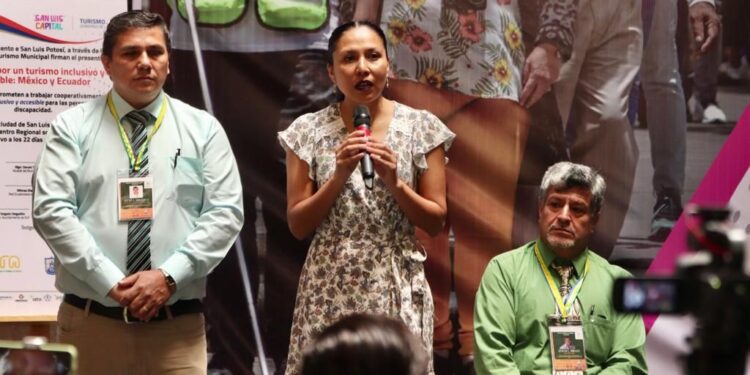 MUNICIPIO APOYA A PERSONAS CON DISCAPACIDAD PARA QUE TENGAN EXPERIENCIAS TURISTICAS