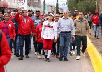 ALCALDE LLEVA LA EDICION 95 DE SU PROGRAMA DOMINGO DE PILAS A LA DELEGACION DE VILLA DE POZOS