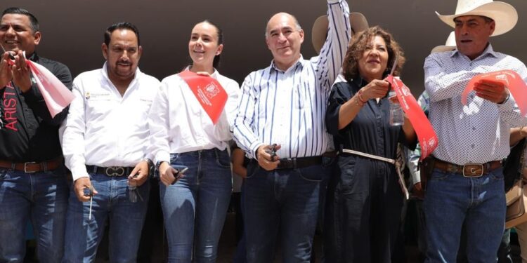 ALCALDE INAUGURA LA EXPO AGRICOLA Y GANADERA BOCAS 2023