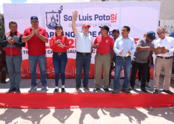 ALCALDE ANUNCIA REHABILITACION INTEGRAL DE VIALIDADES EN TIERRA BLANCA