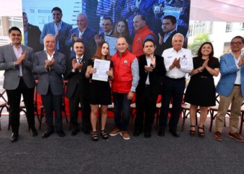 EXPIDE MUNICIPIO PRIMER LICENCIA EXPRES DE CONTRUCCION COMO PARTE DE LA DIGITALIZACION DE SERVICIOS