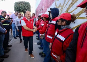 LLEVA ALCALDE EL PROGRAMA DIA DE TALACHA AL EJE VIAL