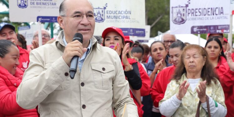 ANUNCIA ALCALDE QUE PROGRAMA VIALIDADES POTOSINAS EN 2024 PRIORIZARA EL RESCATE INTEGRAL DE LAS COLONIAS