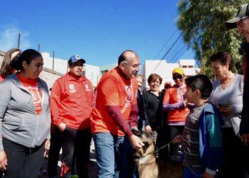 RECORRE ALCALDE LAS AVENIDAS KUKULKAN Y MORALES SAUCITO DURANTE SU DOMINGO DE PILAS