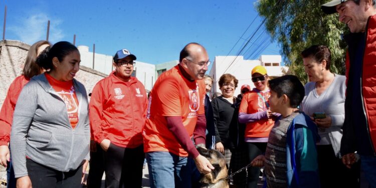 RECORRE ALCALDE LAS AVENIDAS KUKULKAN Y MORALES SAUCITO DURANTE SU DOMINGO DE PILAS