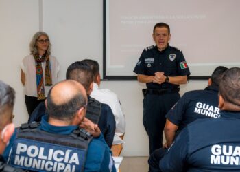 RECIBEN POLICÍAS MUNICIPALES CAPACITACION POR PARTE DE LA AGENCIA AMERICANA USAID
