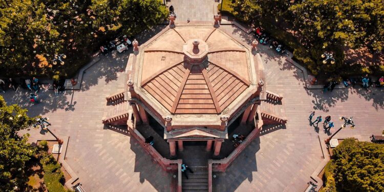 CONCIENTIZA MUNICIPIO SOBRE LA IMPORTANCIA DE PRESERVAR MONUMENTOS HISTÓRICOS DE LA CIUDAD