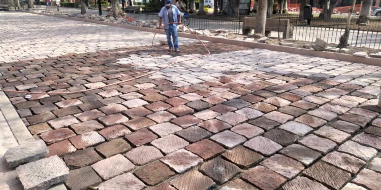 MUNICIPIO REPORTA IMPORTANTE AVANCE EN LA REGENERACIÓN INTEGRAL DE LA CALZADA DE GUADALUPE