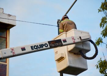 CON EL NUEVO ALUMBRADO PUBLICO MUNICIPIO AHORRA MAS DE 3MDP AL MES