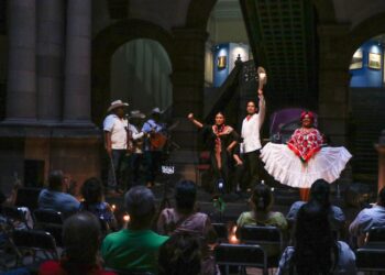 PRESENTA MUNICIPIO GALA DE FLAMENCO Y HUAPANGO